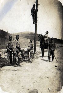 Utrzymywanie łączności telegraficznej między jednostkami, front włoski (12.12.1915 r.)